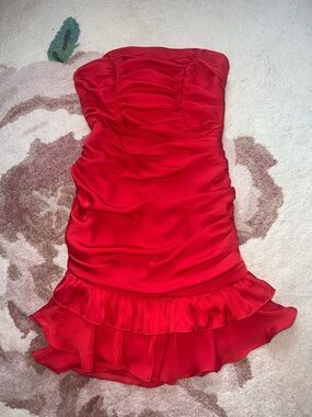 Selfie Leslie Strapless Red Ruffle-Hem Cocktail Dress